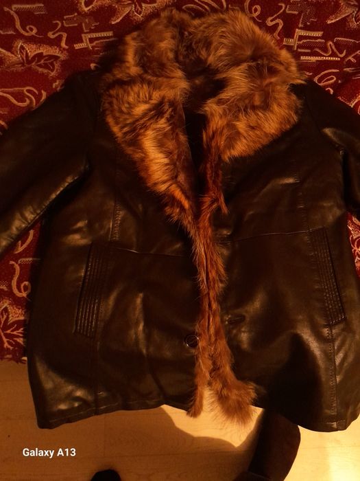 Продам куртку, новый. Куртка сатамын,  жана.