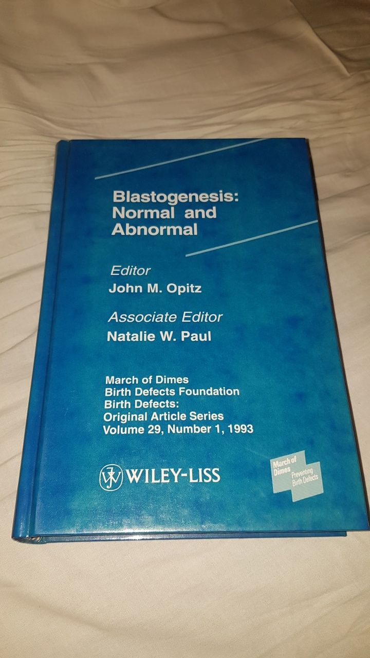 "Бластогенезис - Нормален и анормален" от Джон Опиц, Енциклопедии
