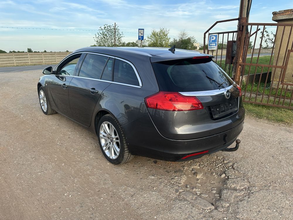 Vand opel insignia 2011