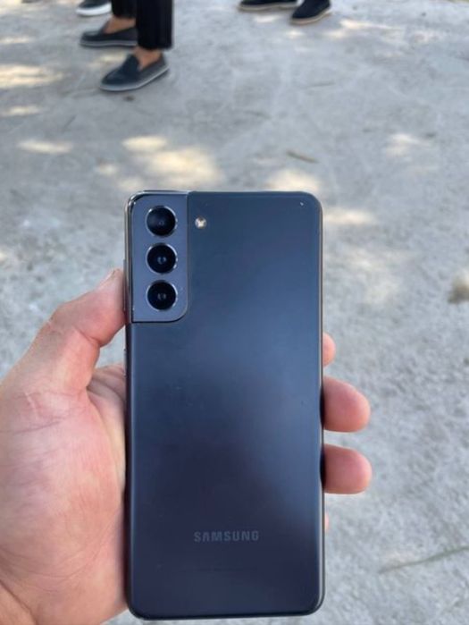 Samsung S21 5G 256 ideal sotiladi obmen ham bor anchadan beri o'zim is