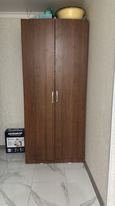 Срочно продам шкаф