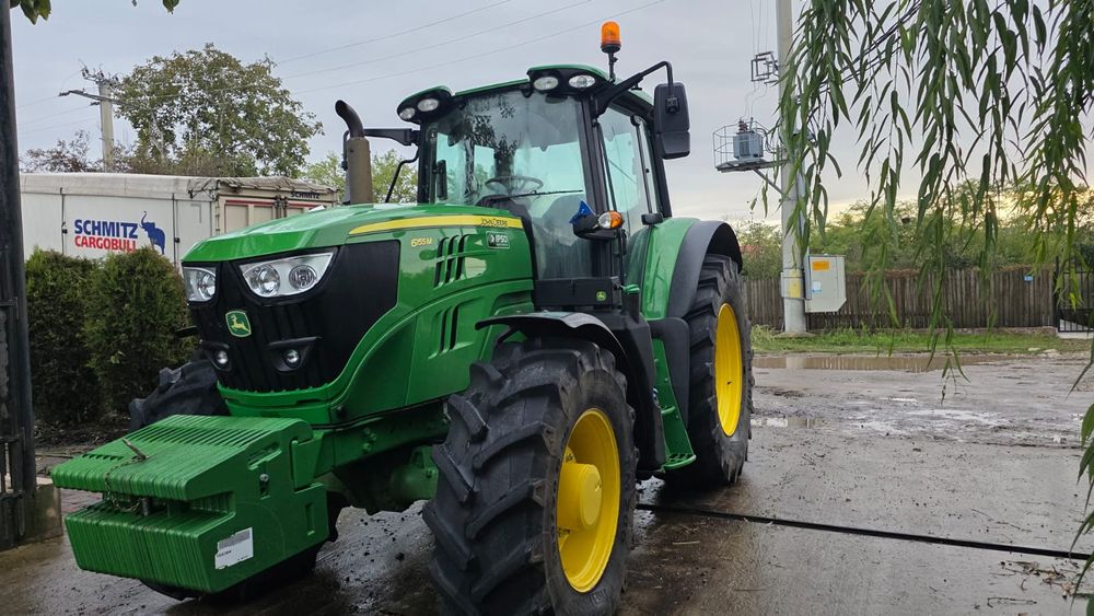 John Deere 6155M