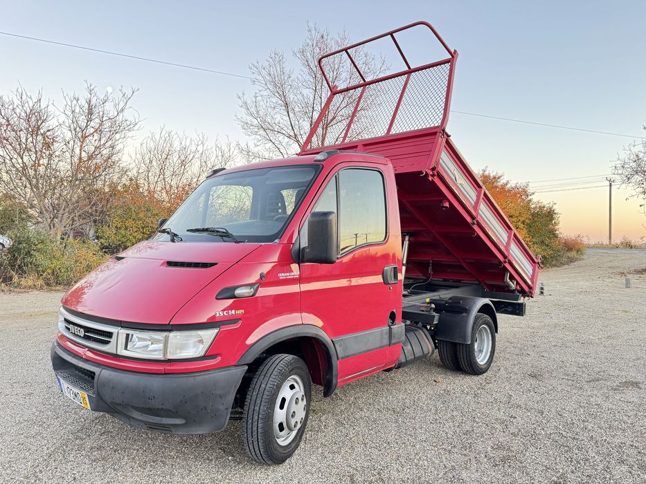 Iveco daily 35c14 basculabil pe cutie , impecabil ,motor 3L , italia .