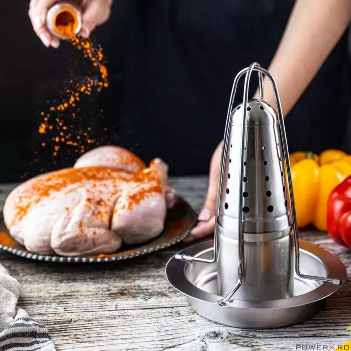 Suport vertical pentru gatit pui intreg la cuptor, cu recipient pentu