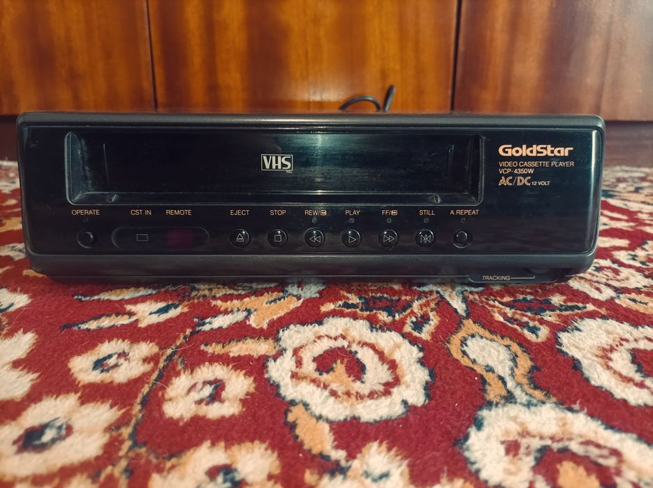 Продавам видео GoldStar VCP-4350W