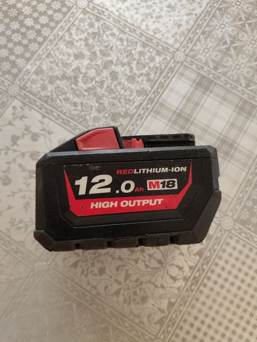 Acumulator (baterie) Milwaukee M18, 12Ah, celule Samsung noi
