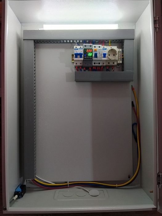 Elektromobil zaryadkasi uchun shit