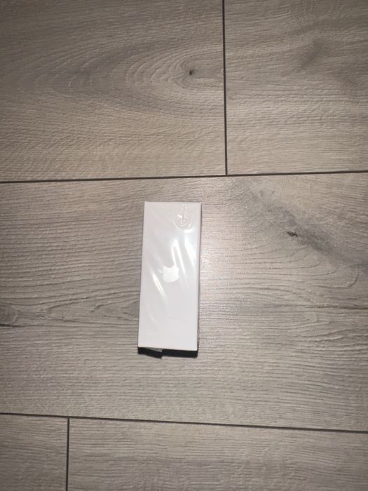 Apple AirPods 4 (Generația a 4-a) – USB-C, model 2024