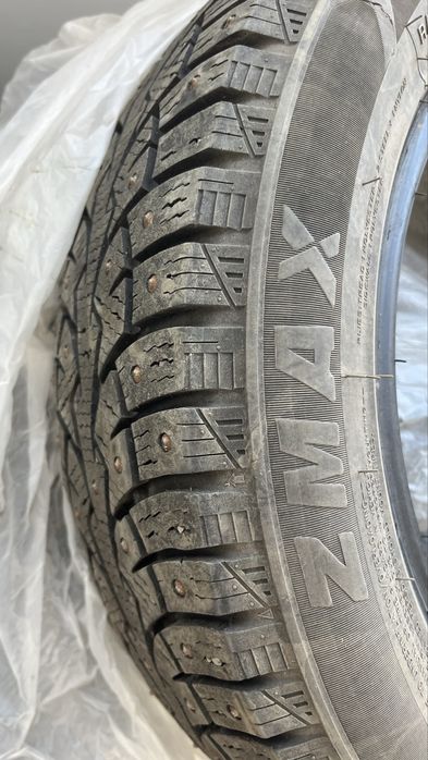 Продам комплект(4штуки) зимних шипованных шин 185/60/15 Viatti, Z MAX