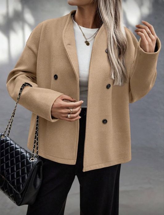 стилен цвят на палтото camel