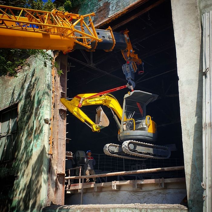 Услуги японского мини экскаватора! (Водопровод, септик, траншеи и т.д)