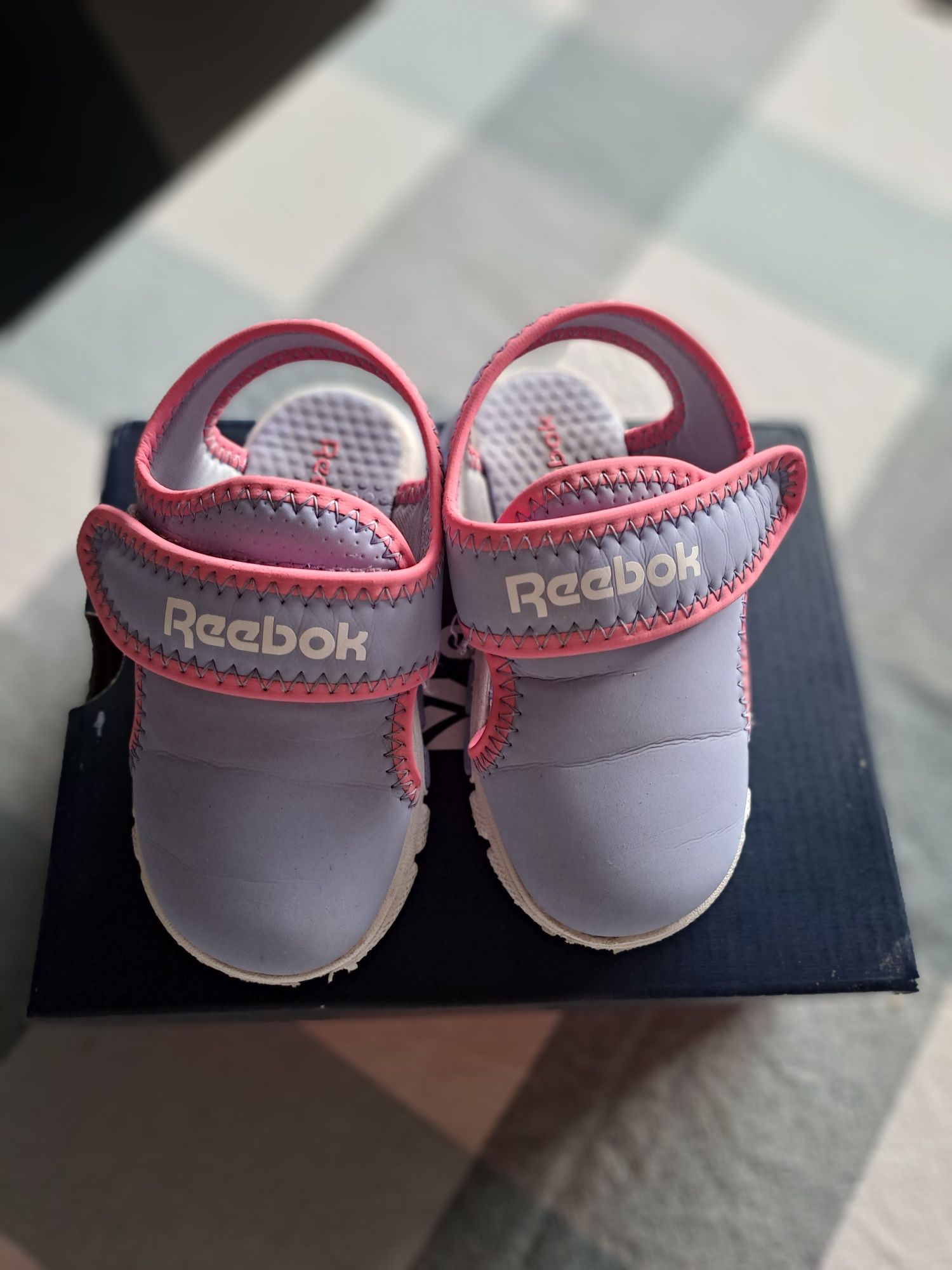 Бебешки обувки/сандали Reebok