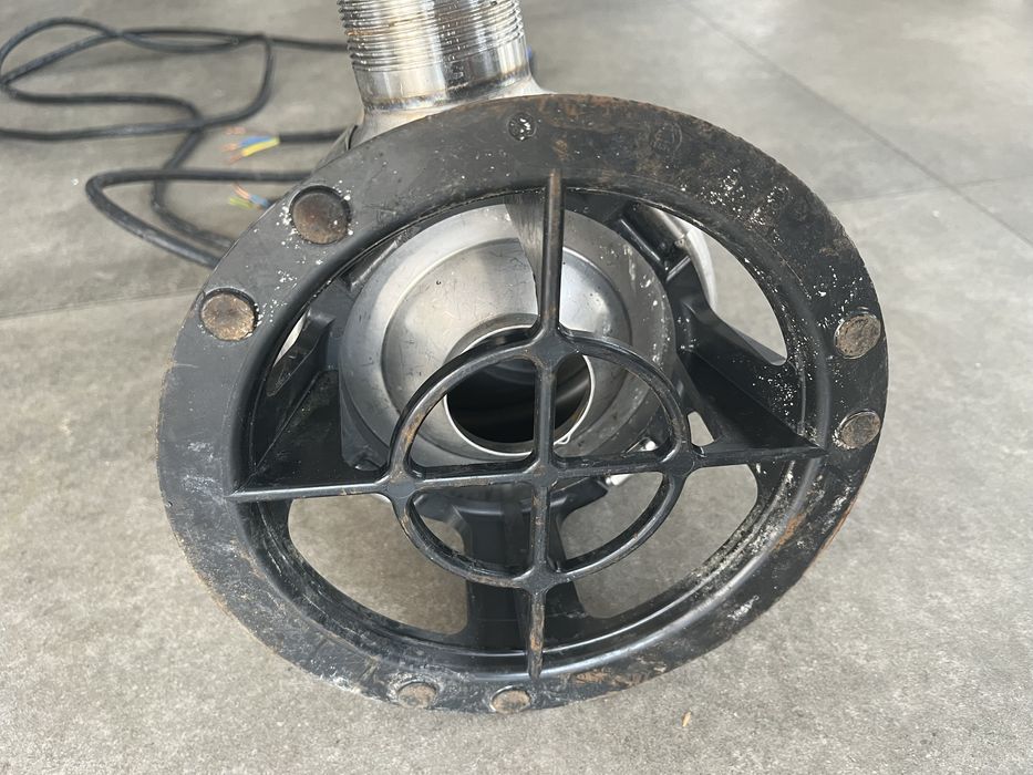 Vand pompa apa Grundfos AP50 defecta