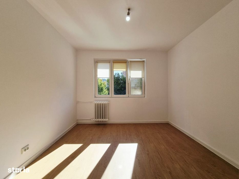 MILITARI LUJERULUI METROU 2 Camere Etaj 2din4 Bloc Reabilitat Termic