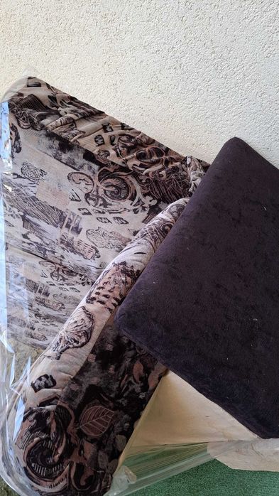 Canapea extensibila în stare buna