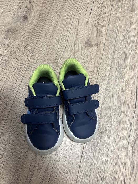 Incaltaminte copii adidas