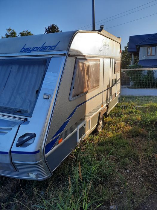 Vănd Rulotă.Beyerland.