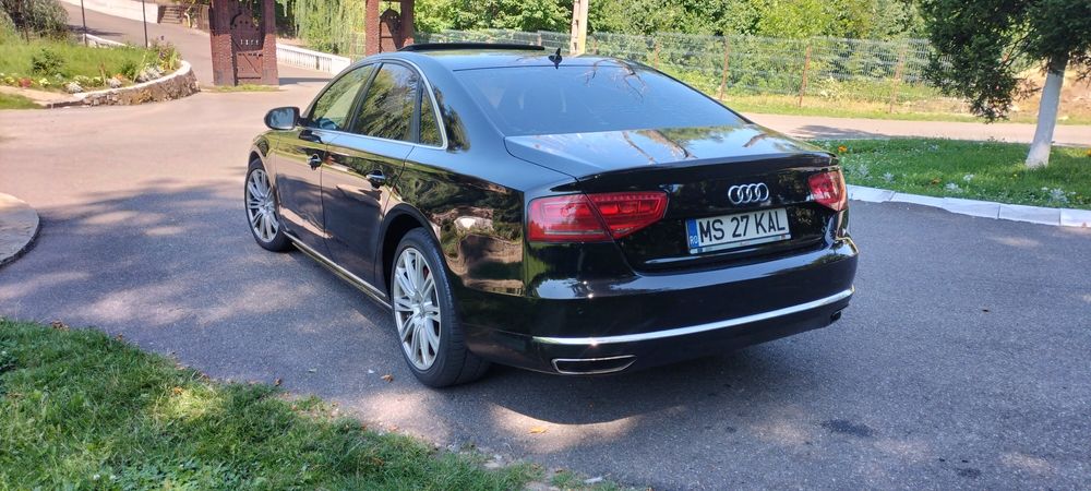 Audi a8 Matrix 2012