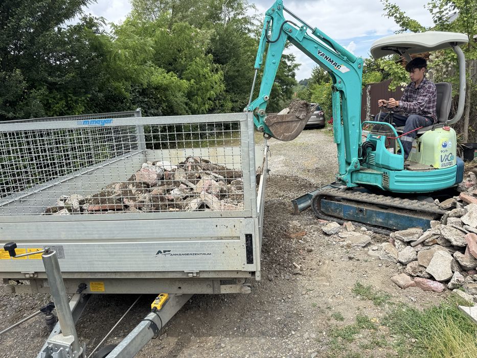 Inchiriez mini escavator