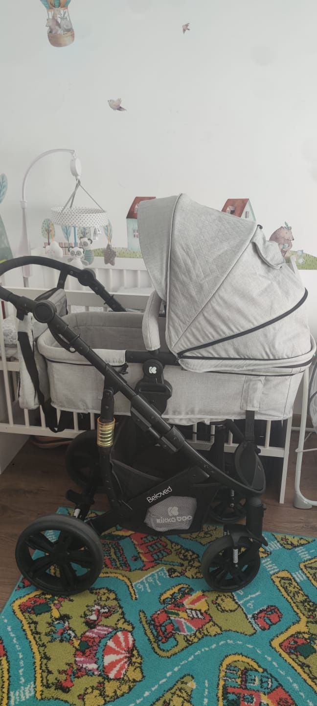 Vând cărucior 2 in 1