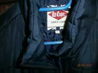 Продавам яке Lee Cooper