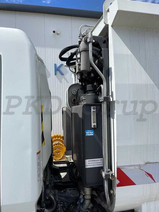 Autoutilitară Gunoieră Mitsubishi Fuso CANTER 7,5 t