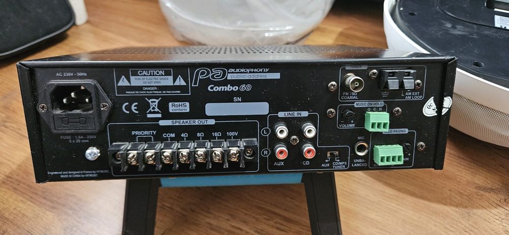 Sistem audio spatii comerciale