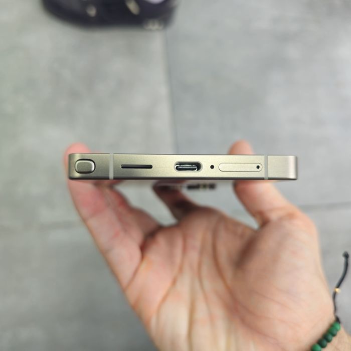 Vand samsung galaxy s25 ultra 512gb ca nou