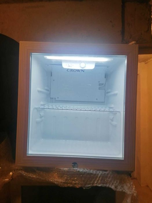 Минибар Crown CM50 WH/BL