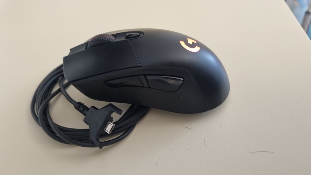 Logitech G703 wireless