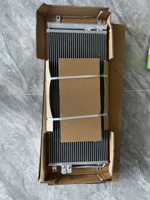 Радиатор кондиционера Exeed LX