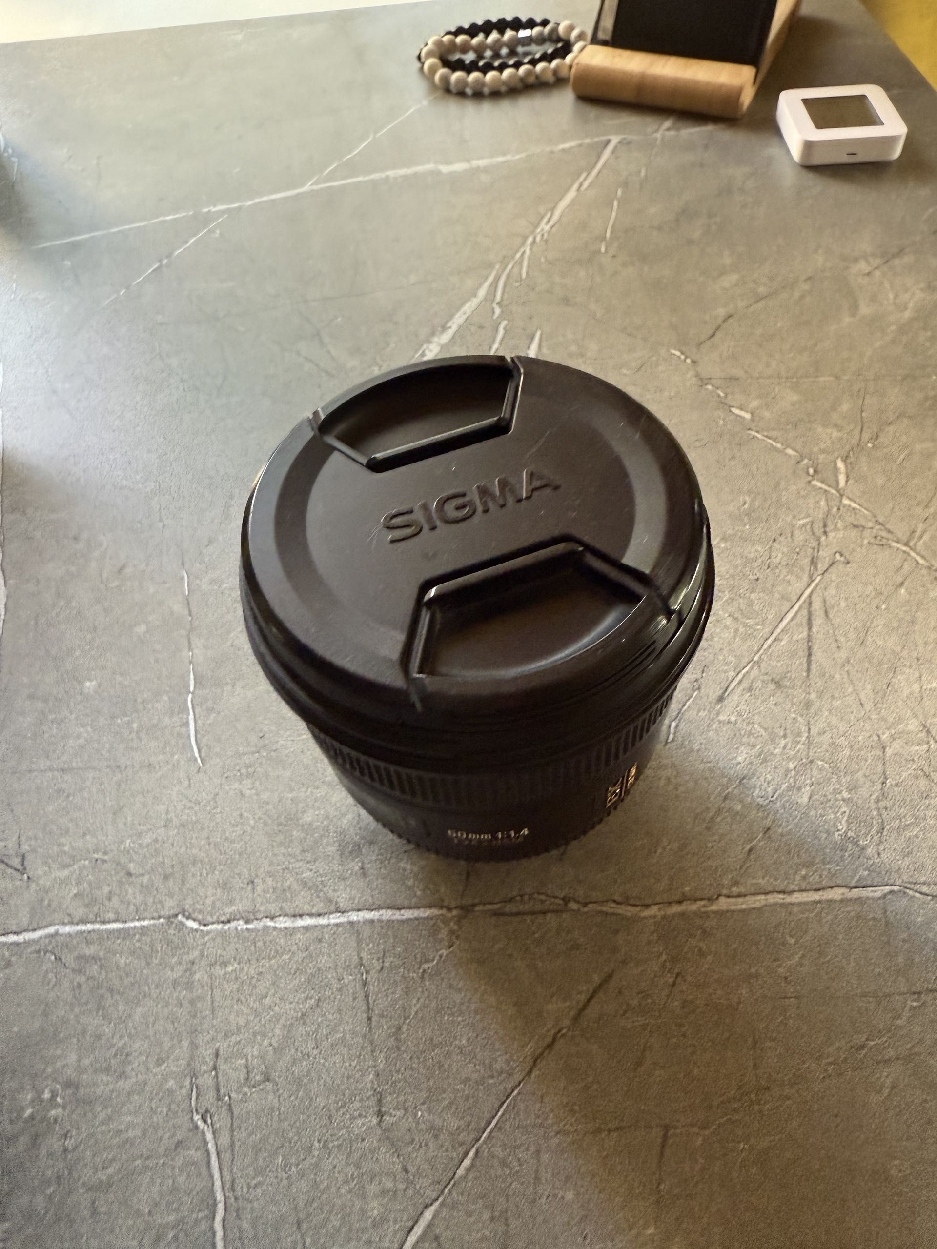 Продаю объектив Sigma 50mm f/1.4 EX DG HSM