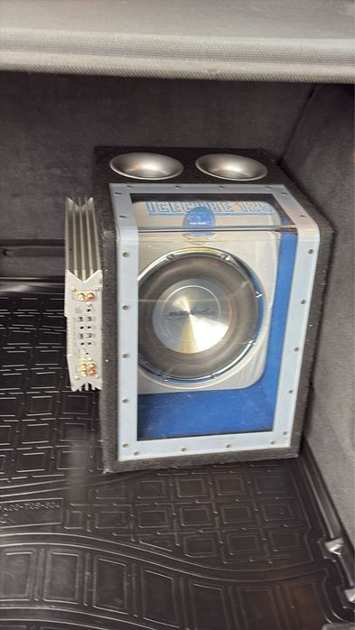 Subwoofer auto fara statie sa dat