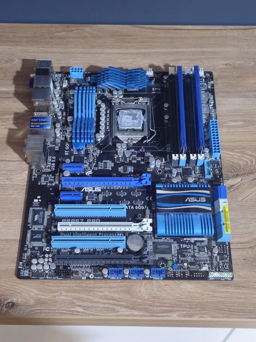 Placa de Baza + Procesor + Rami