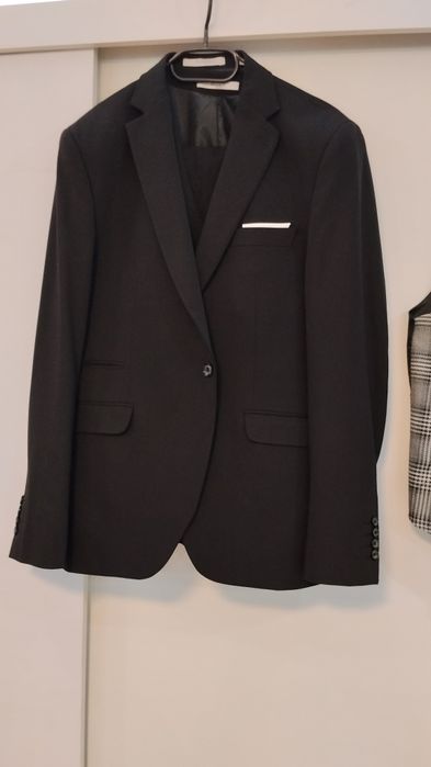 Costume bărbătești