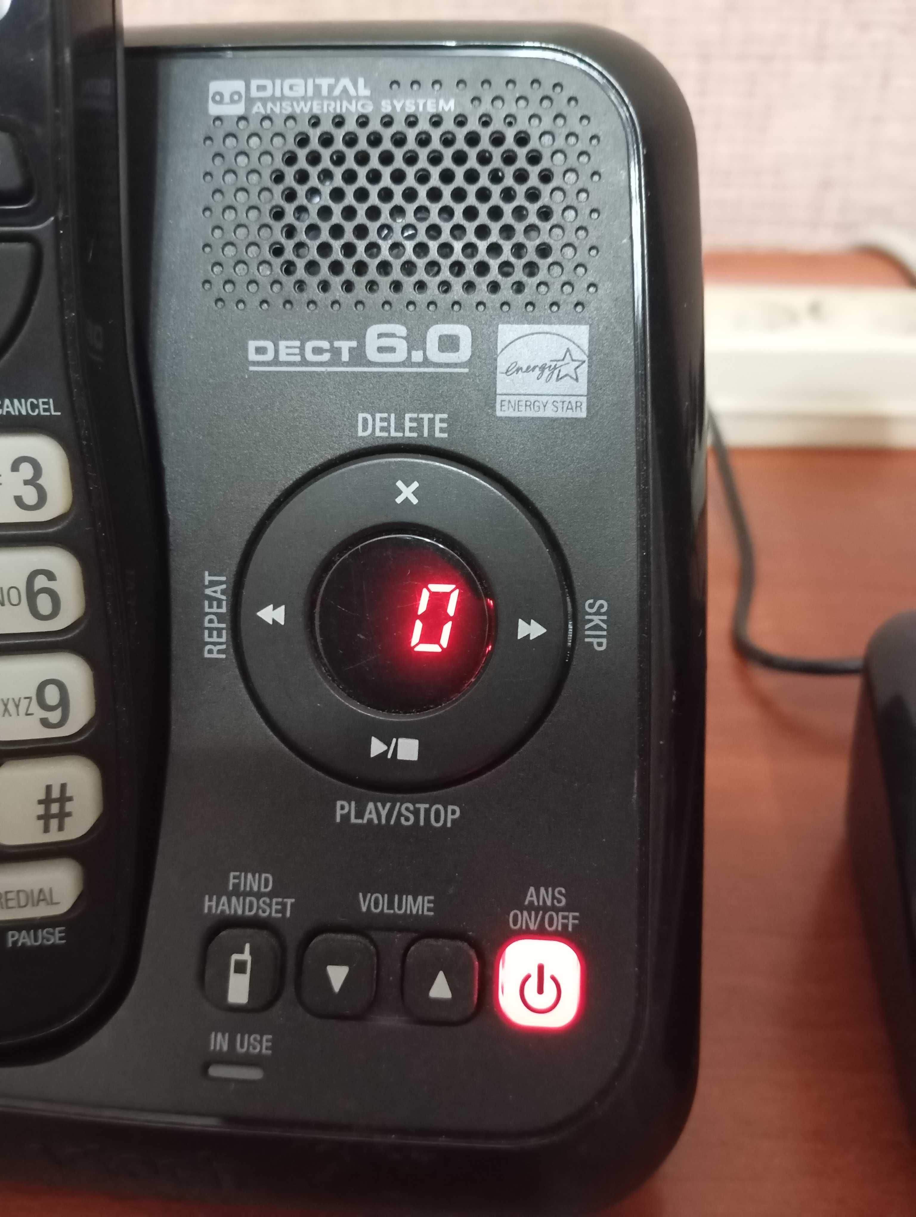 Продам радиотелефон VTECH две трубки на один телефонный номер.