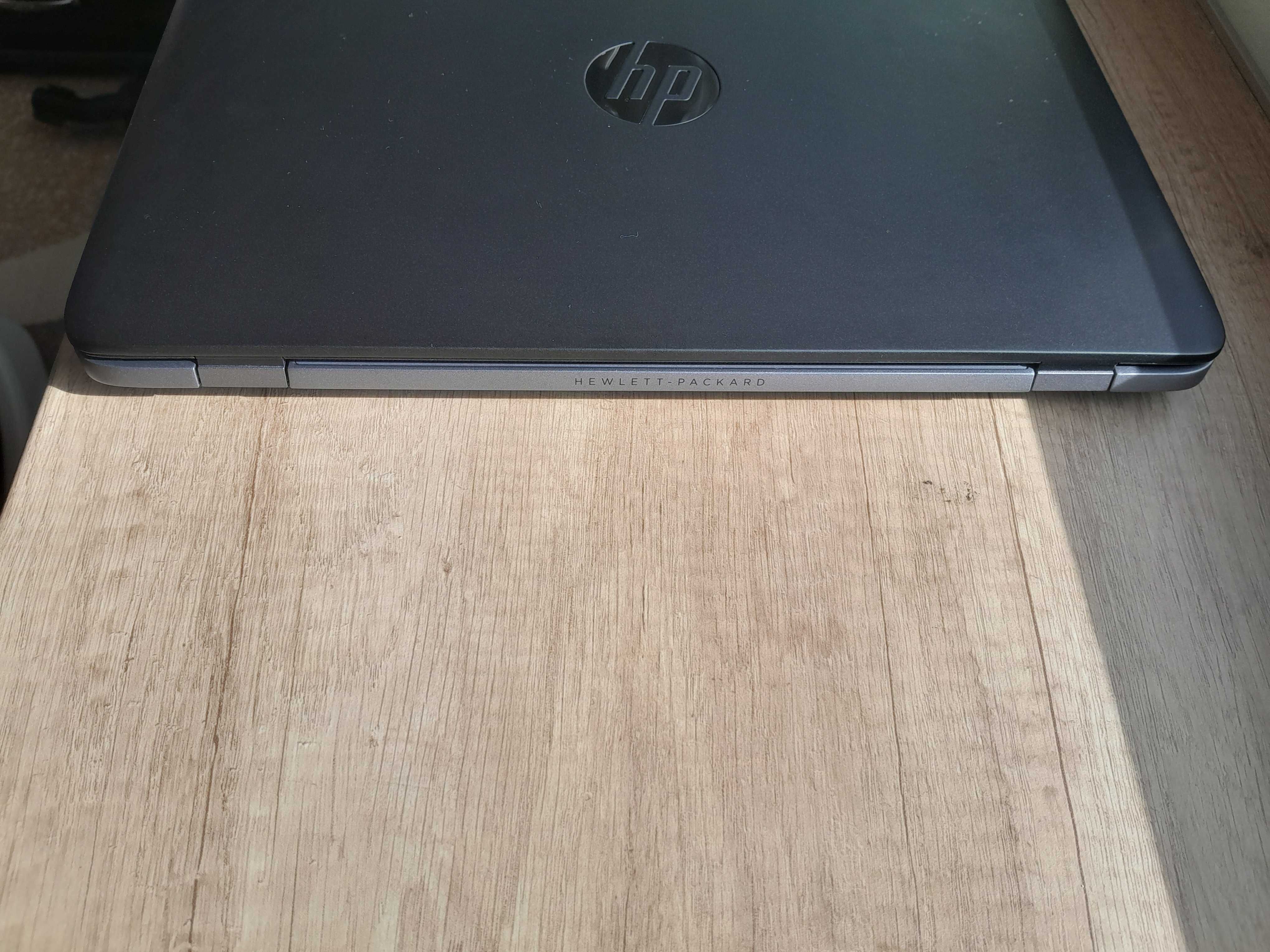 Лаптоп HP EliteBook 802 G2