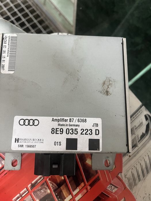 Statie audi a4 b7 8e9035223 d