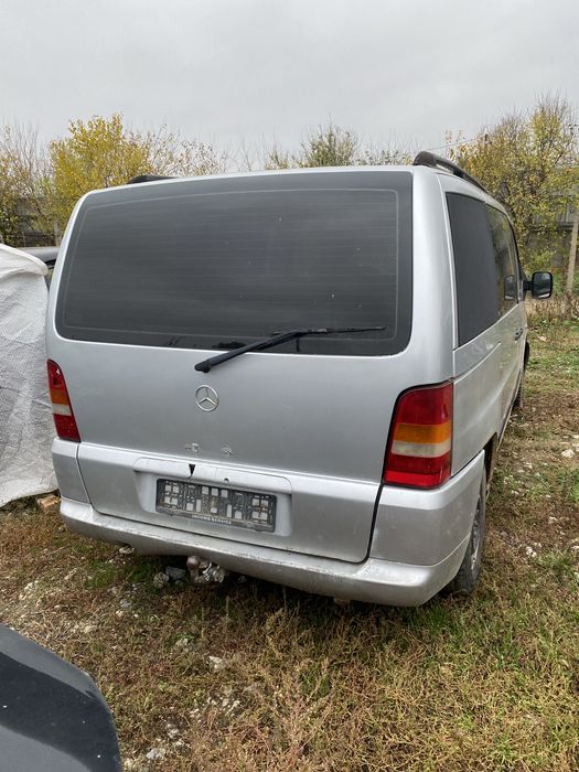 Dezmembrez mercedes vito