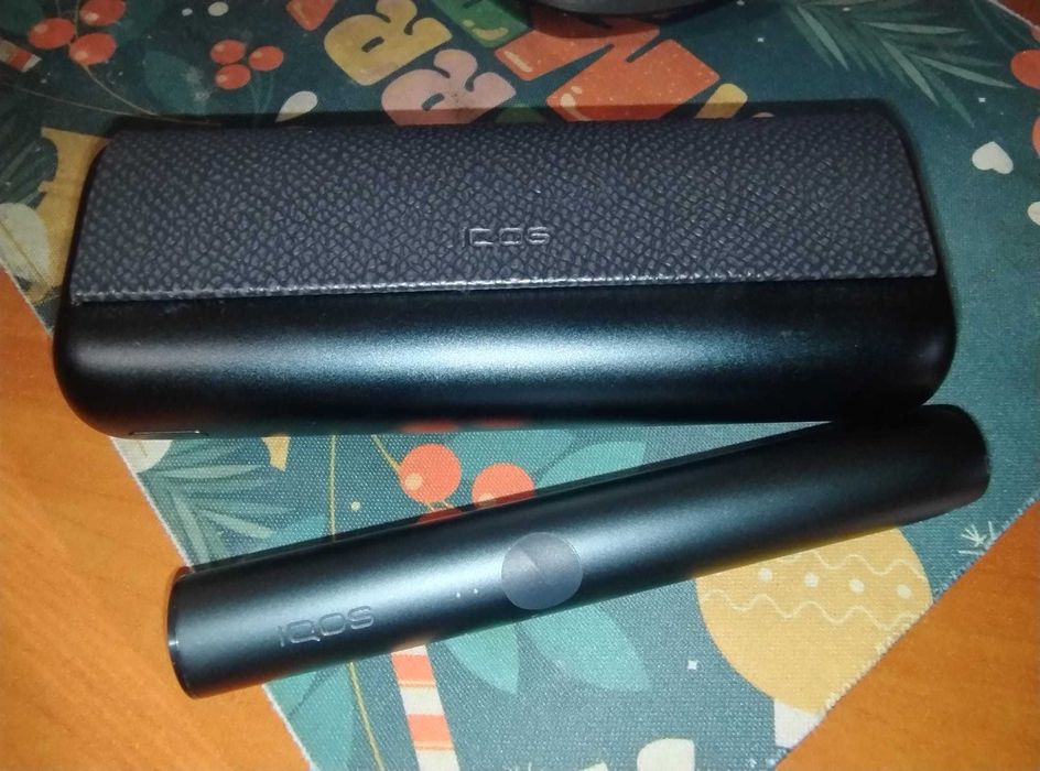 IQOS ILUMA Prime Holder (Obsidian Black)