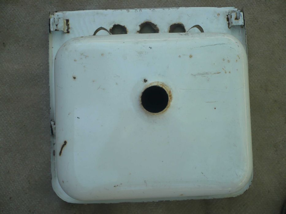 Раковина советская, металлическая, эмалированная