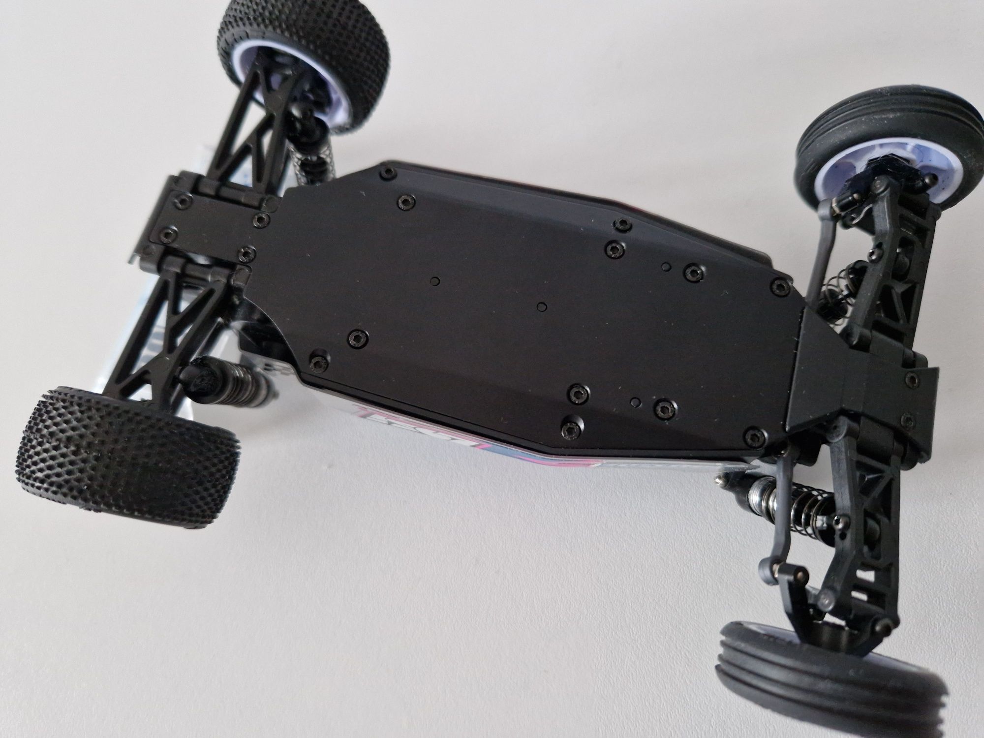 Losi Micro-b 1:24 RC РЦ модел