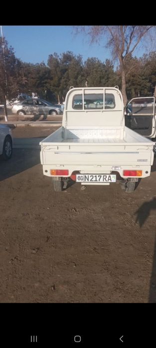 Лабо 2012 сотилади