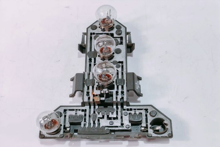 Soclu Stop Dreapta 1J6945257 Volkswagen VW Golf a 4-a generatie