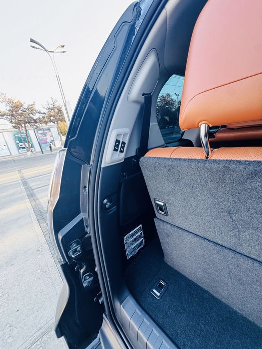 Продаётся лексус Lx460