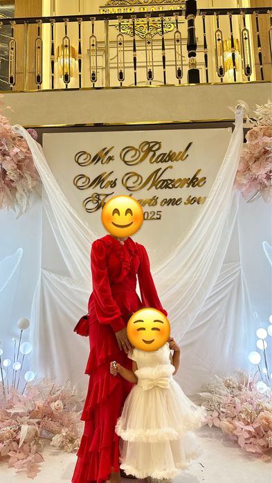 Вечернее красное платье