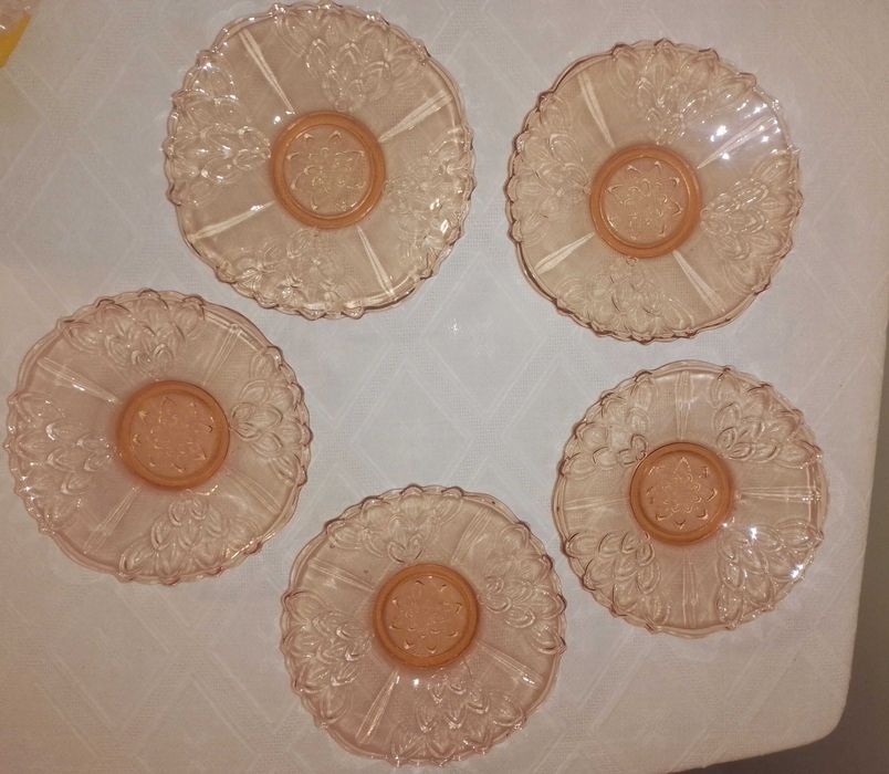 Комплект 6 броя десертни чинии