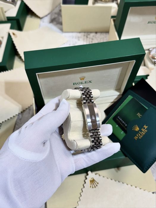 rolex datejust green dial 41,mm