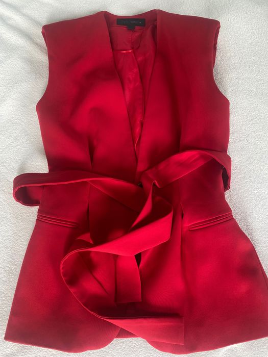 Червен костюм на Zara /зара