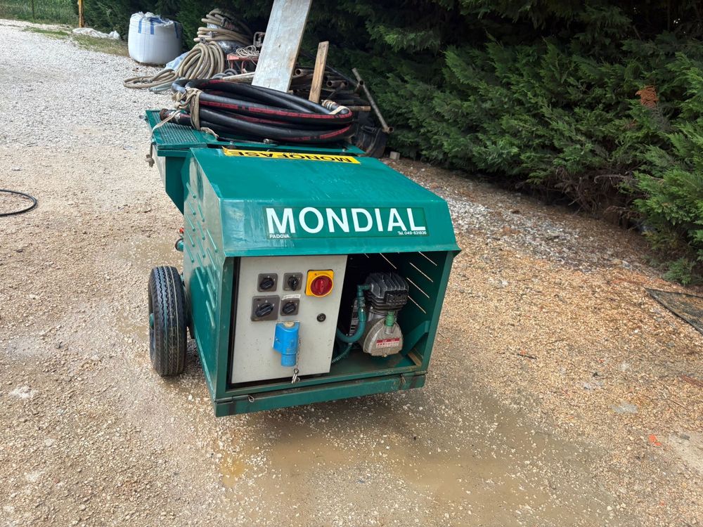 Pompa de tencuit masina de tencuti mondial 220v